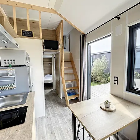 Prázdninový dům Tiny House Cosy Avec Terrasse Et Piscine Chauffee, A 200m De La - Fr-1-361a-90 *